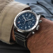 Breitling Super AVI B04 Chronograph GMT 46 Tribute to Vought F4U Corsair - Bild 3