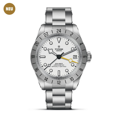 Herrenuhr, Automatik, TUDOR Black Bay PRO