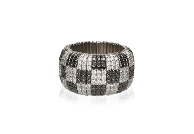 stretch-diamonds-ring-giotto024x710